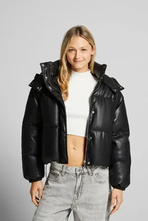 Sure! Heres an optimized title for the product with added modifiers:

Bershka Womens Stylish Faux Leather Hooded Puffer Jacket - Trendy and Warm Winter Coat